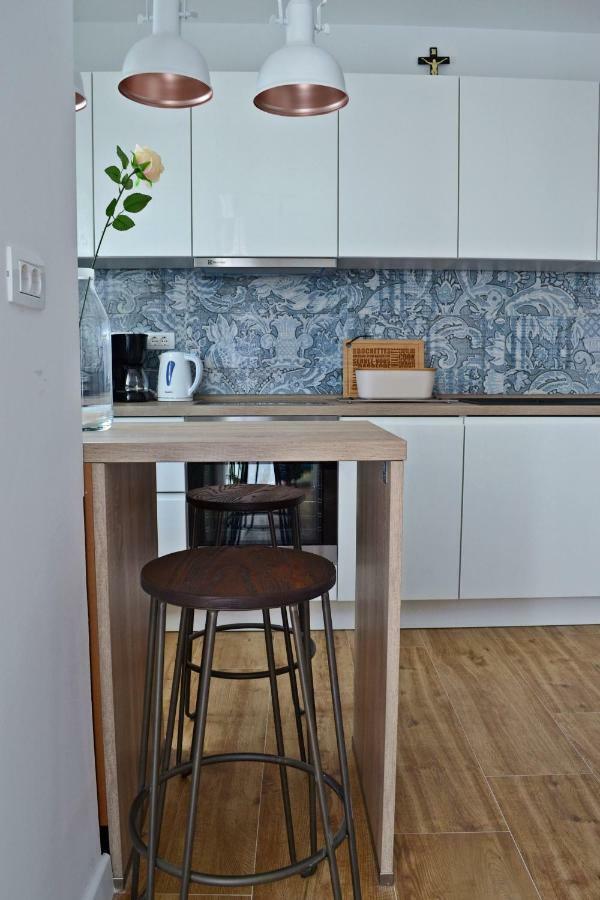 Apartment Anna Split With Parking المظهر الخارجي الصورة